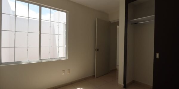 Casa en Venta de Una Planta, Fracc. Real de San Isidro, San Juan del Río, Qro.