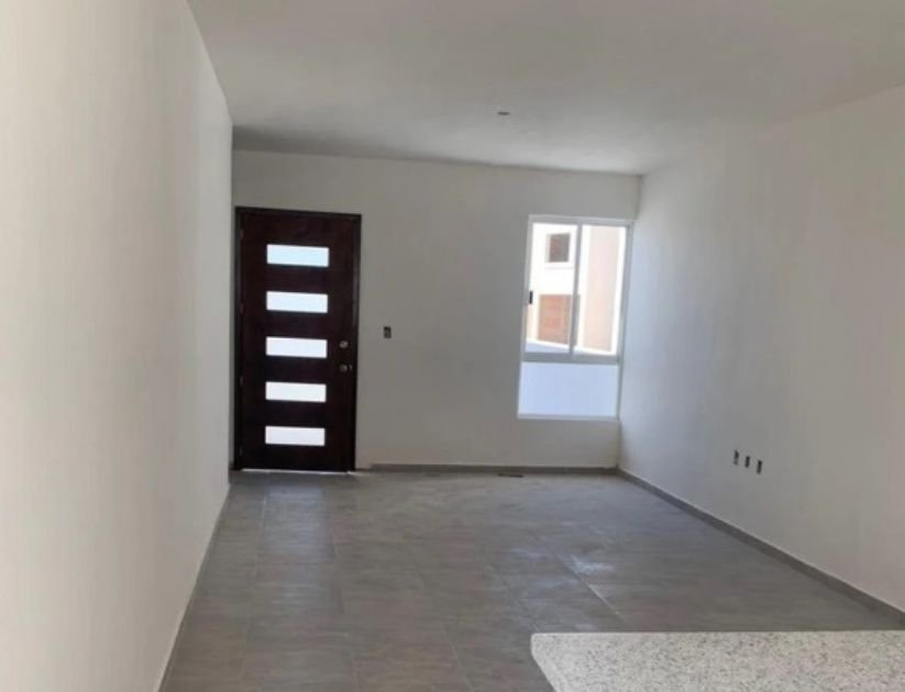 Casa a La Venta de un Piso, Dos Recamaras en Ribera del Río