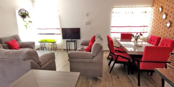 Casa en Venta de un Piso, en Tequisquiapan, Col. Bordo Blanco