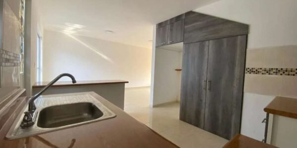 Bonita Casa en El Fraccionamiento Bosques de San Juan