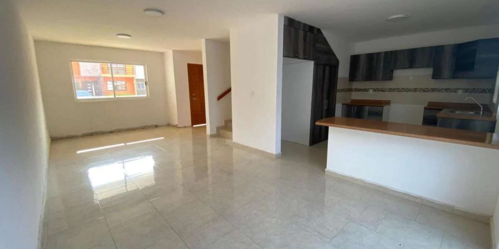 Bonita Casa en El Fraccionamiento Bosques de San Juan