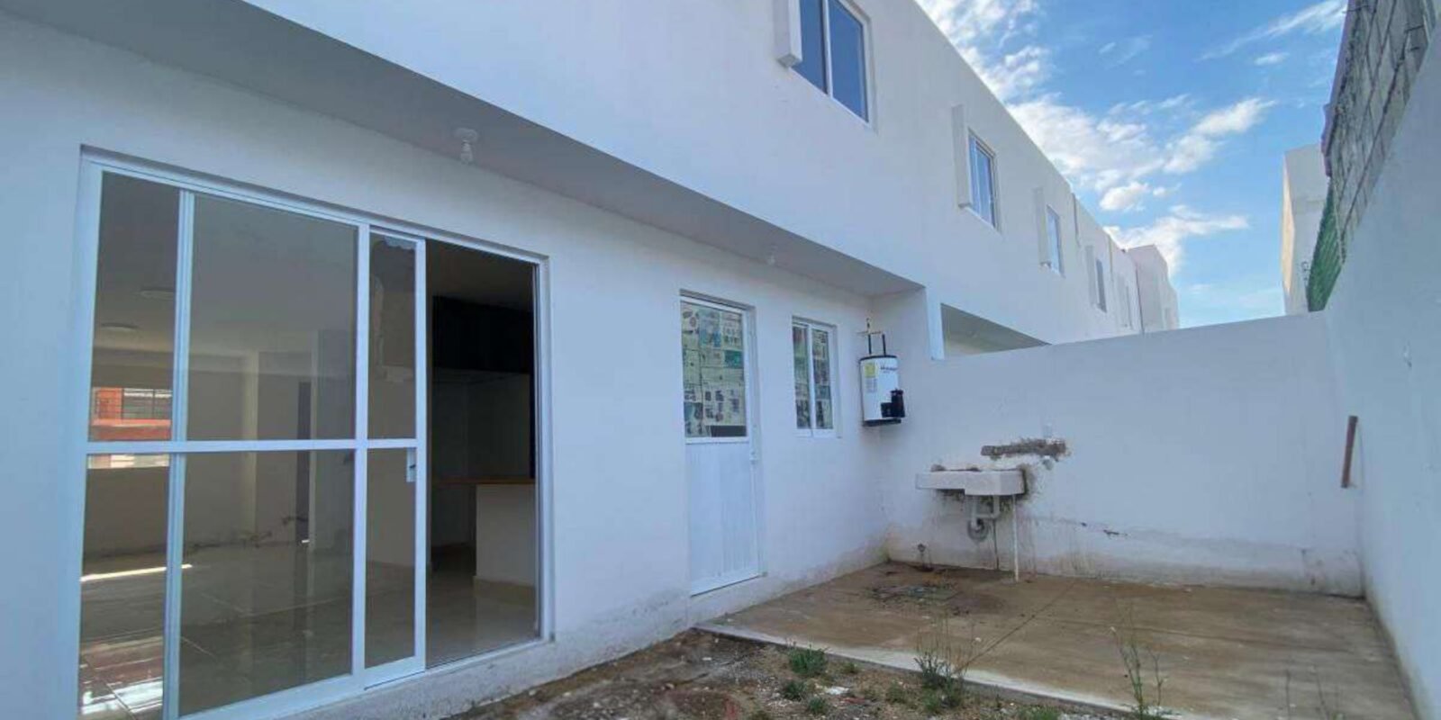 Bonita Casa en El Fraccionamiento Bosques de San Juan