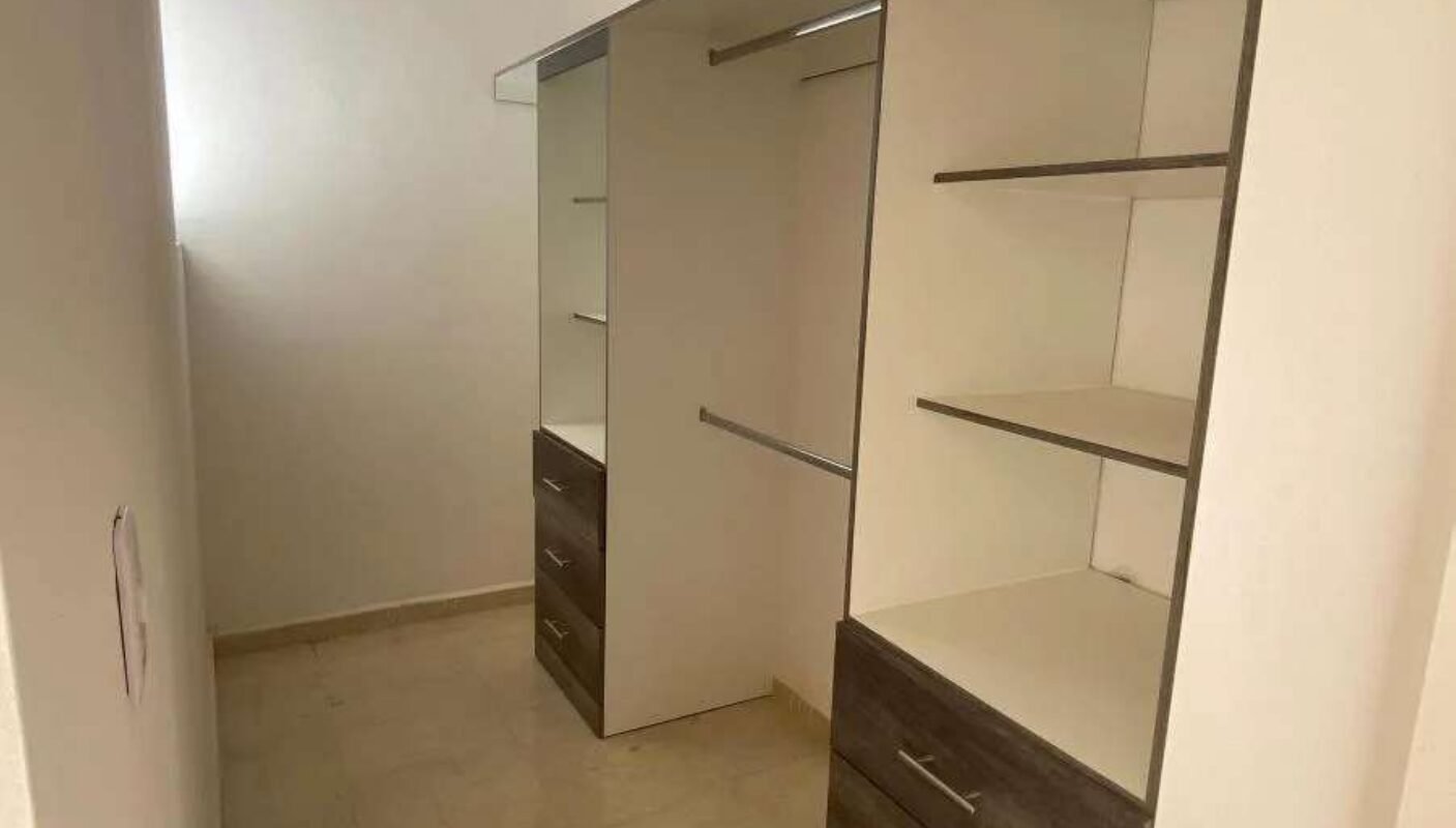 Bonita Casa en El Fraccionamiento Bosques de San Juan