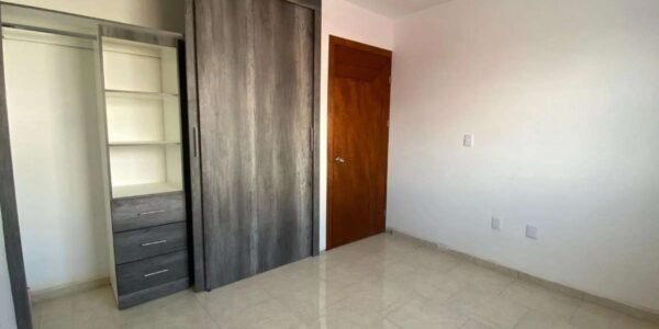 Bonita Casa en El Fraccionamiento Bosques de San Juan