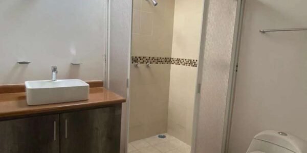 Bonita Casa en El Fraccionamiento Bosques de San Juan