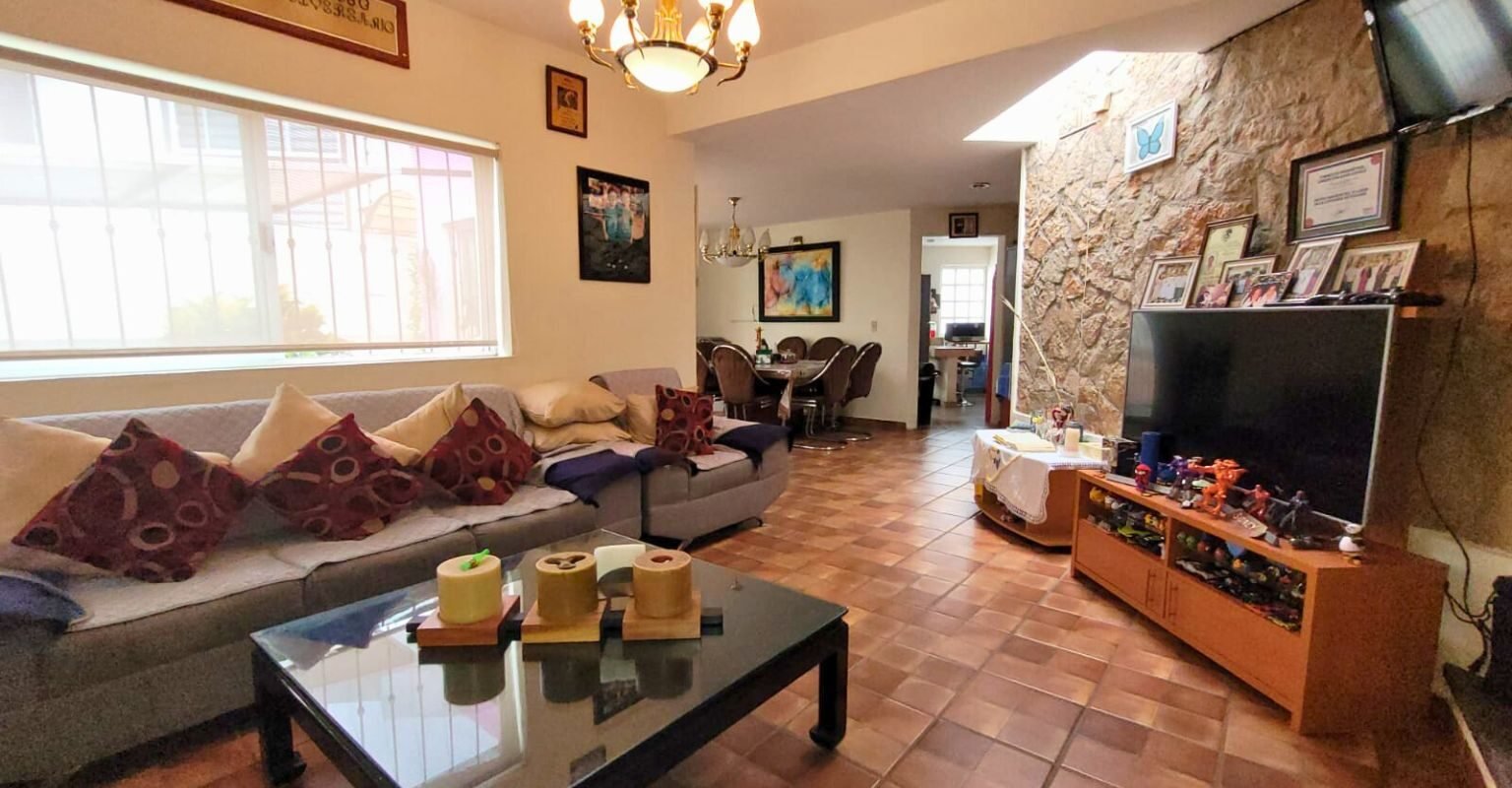 Casa de un Piso de 223 m² en Fraccionamiento Bosques de San Juan