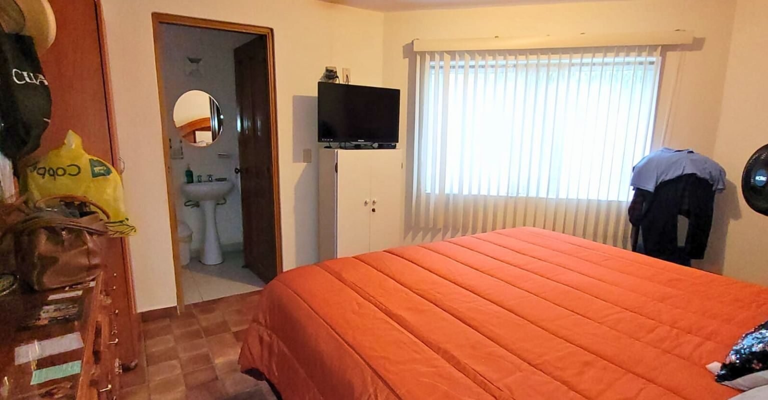 Casa de un Piso de 223 m² en Fraccionamiento Bosques de San Juan