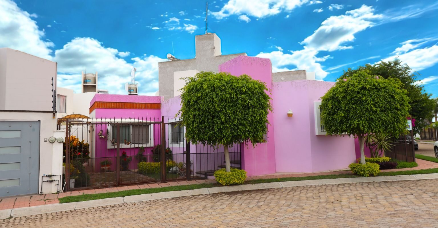 Casa de un Piso de 223 m² en Fraccionamiento Bosques de San Juan