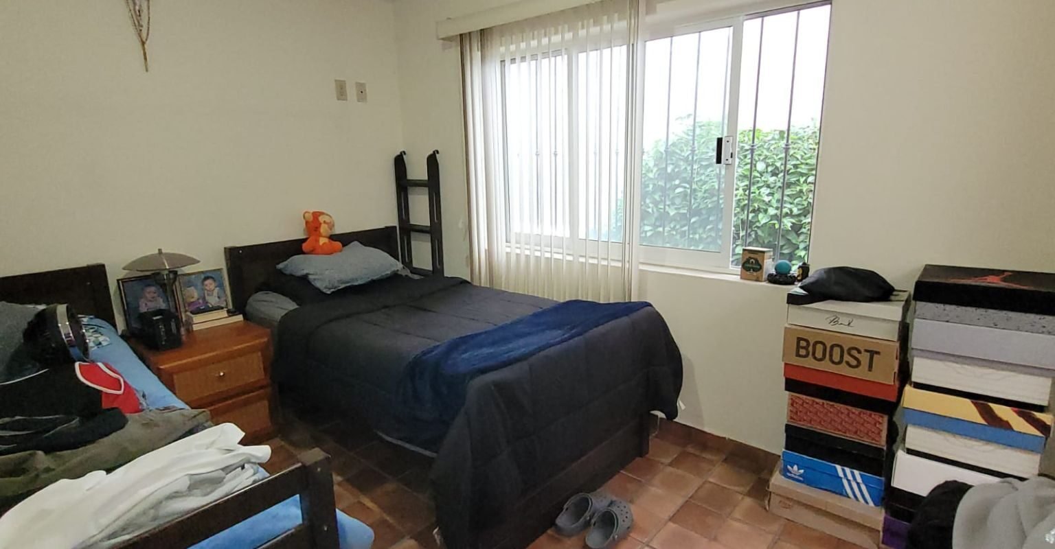 Casa de un Piso de 223 m² en Fraccionamiento Bosques de San Juan