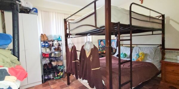 Casa de un Piso de 223 m² en Fraccionamiento Bosques de San Juan