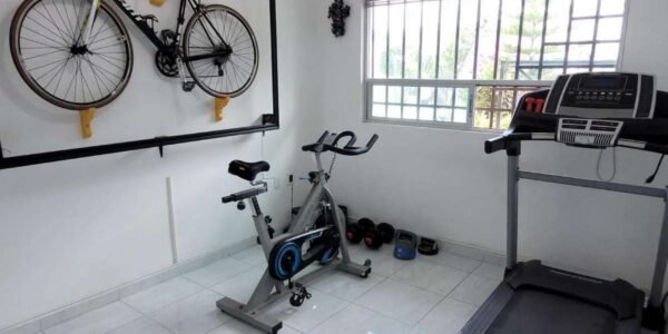 Casa en Venta. Fracc. Bosques de San Juan, San Juan del Río, Qro