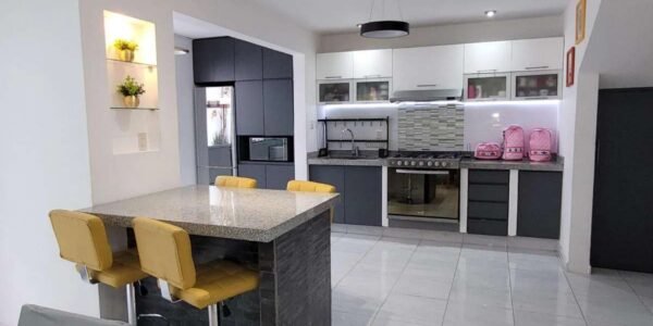 Casa en Venta. Fracc. Bosques de San Juan, San Juan del Río, Qro