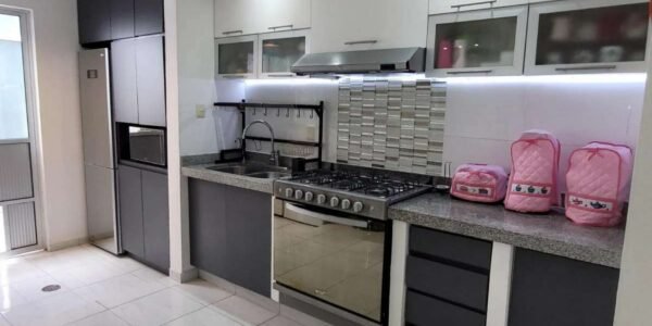 Casa en Venta. Fracc. Bosques de San Juan, San Juan del Río, Qro