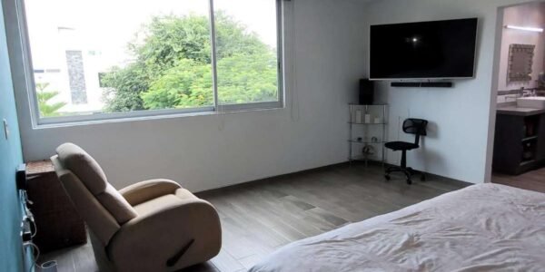 Casa en Venta. Fracc. Bosques de San Juan, San Juan del Río, Qro