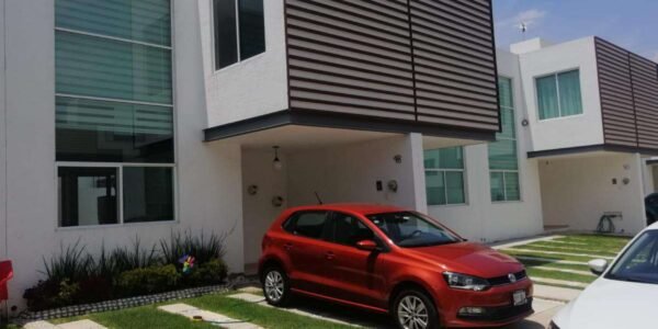 Casa en Renta Amueblada Fracc. Agave Azul. San Juan del Rio, Qro.