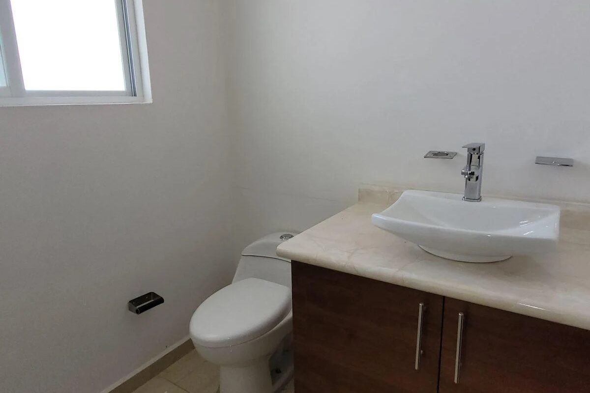 Casa en Venta, Fracc. Bosques de San Juan, en San Juan del Río, Qro.