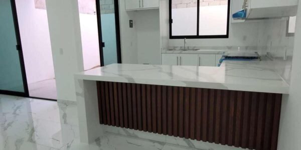 Casa con diseño moderno, 4 recámaras, 202 m2 de construcción