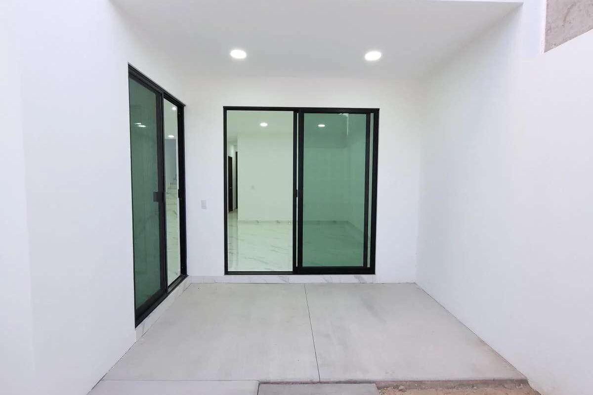 Casa con diseño moderno, 4 recámaras, 202 m2 de construcción