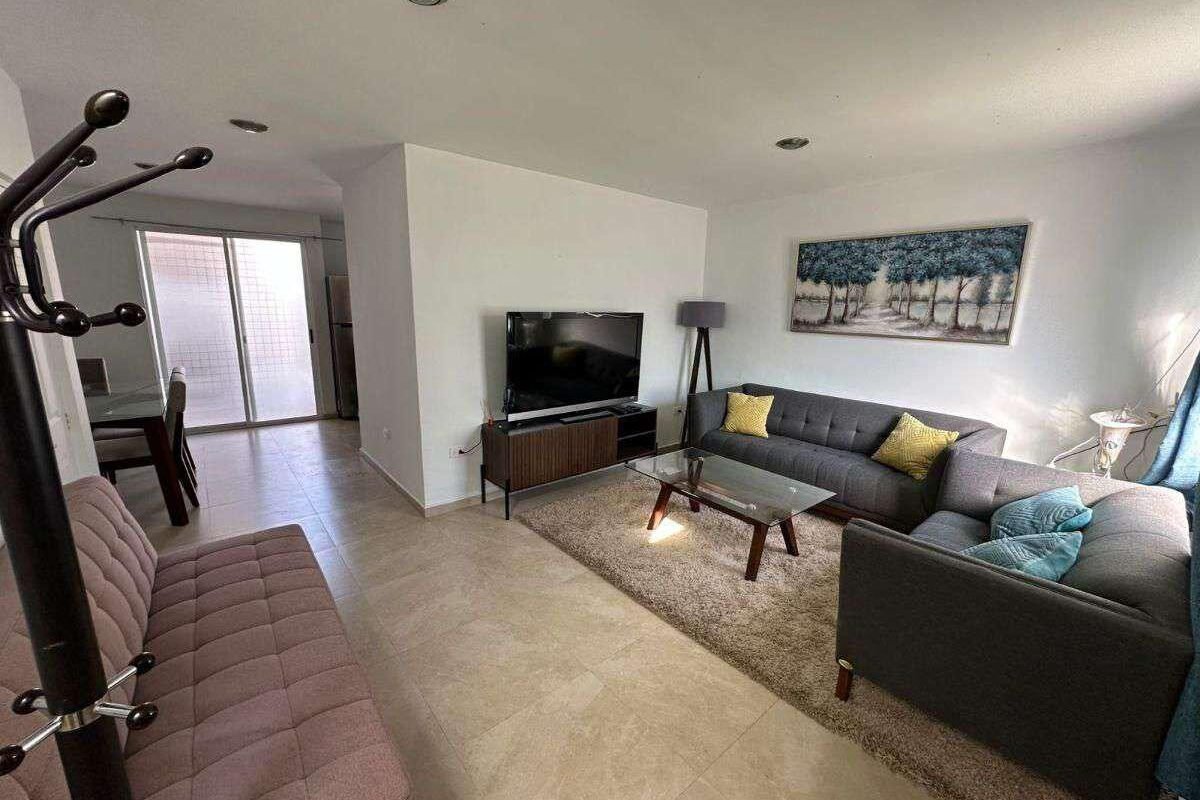 Casa en Esquina, en Fraccionamiento, 3 recámaras